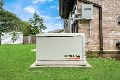 9423 Garden Bridge Street, Houston, TX 77075 - Photo 5