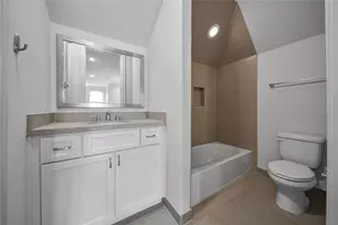 42 Wooded Park Pl, The Woodlands, TX 77380 - Photo 11