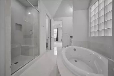 42 Wooded Park Place, The Woodlands, TX 77380 - Photo 17