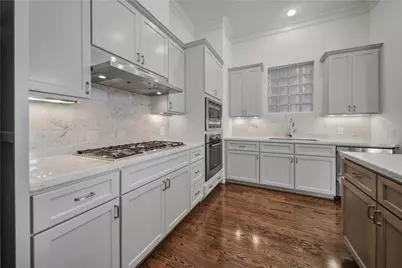 42 Wooded Park Place, The Woodlands, TX 77380 - Photo 7
