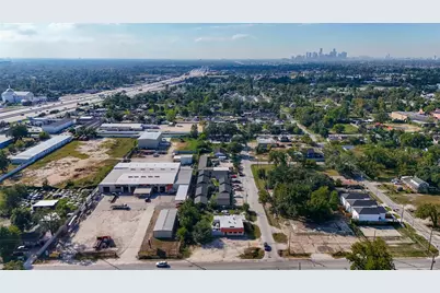 8814 Manus Street #5, Houston, TX 77093 - Photo 15