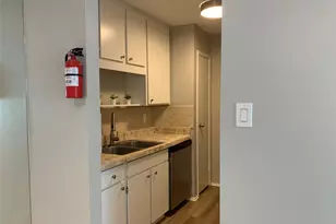 10049 Westpark Dr, Houston, TX 77042 - Photo 19