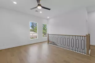 10514 Emnora Ln, Houston, TX 77043 - Photo 19