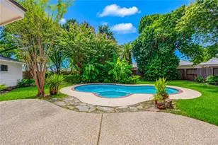 1107 Magnolia Woods Ct, Sugar Land, TX 77479 - Photo 41