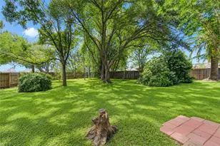 1107 Magnolia Woods Ct, Sugar Land, TX 77479 - Photo 37