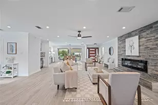 9022 Quebec Dr, Houston, TX 77096 - Photo 25