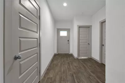 410 Turtle Oak Lane, Baytown, TX 77523 - Photo 3