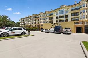 7575 Kirby Dr, Houston, TX 77030 - Photo 3