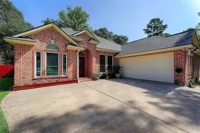 756 Holly Springs Drive, Conroe, TX 77302 - Photo 3