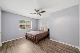 3919 E Wisteria Cir, Sugar Land, TX 77479 - Photo 23