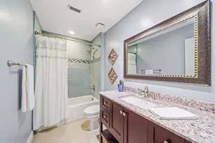 3919 E Wisteria Cir, Sugar Land, TX 77479 - Photo 25
