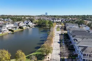 18 Wooded Park Pl, The Woodlands, TX 77380 - Photo 41