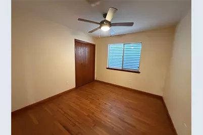 2015 51st Street, Galveston, TX 77551 - Photo 17