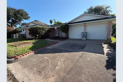 2015 51st Street, Galveston, TX 77551 - Photo 3