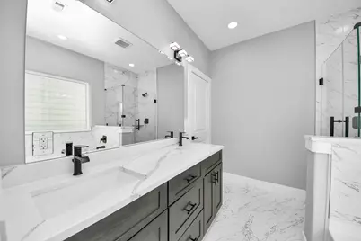 8121 Venus Street, Houston, TX 77088 - Photo 23