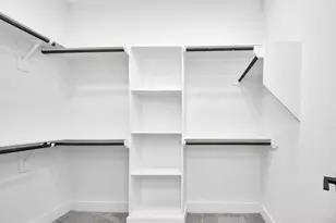 8121 Venus St, Houston, TX 77088 - Photo 21