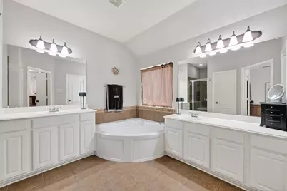 8219 Terrace Brook Drive, Houston, TX 77040 - Photo 23
