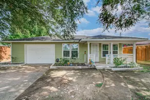 981 S Victory Dr, Houston, TX 77088 - Photo 7