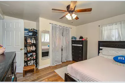 981 S Victory Drive, Houston, TX 77088 - Photo 23