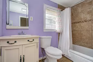 981 S Victory Dr, Houston, TX 77088 - Photo 27