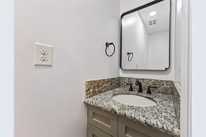 602 Patchester Drive, Houston, TX 77079 - Photo 33