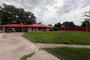 924 Hill Rd, Houston, TX 77037 - Photo 9