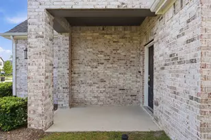 17766 Tree of Heaven, Conroe, TX 77385 - Photo 5