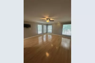10005 Kemp Forest Drive, Houston, TX 77080 - Photo 9