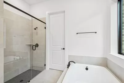 12331 Sweet Gum Drive, Mont Belvieu, TX 77523 - Photo 35