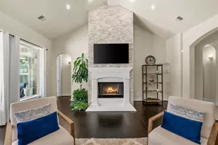 8992 Windjammer Ln, Montgomery, TX 77316 - Photo 9