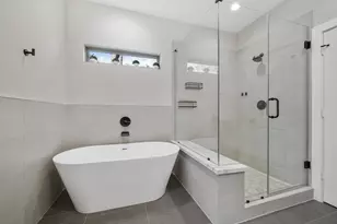 5320 Creekmont Timbers Trl, Houston, TX 77091 - Photo 27