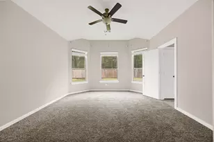 8510 Amber Bend Dr, Baytown, TX 77521 - Photo 13