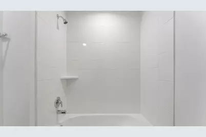 7811 Inwood Hills Lane, Houston, TX 77088 - Photo 23