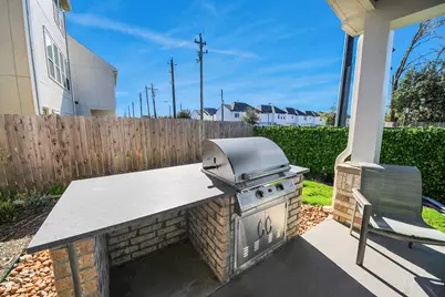 1938 Knoll Street #1109, Houston, TX 77080 - Photo 43
