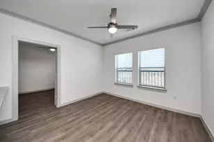 1938 Knoll St, Houston, TX 77080 - Photo 13