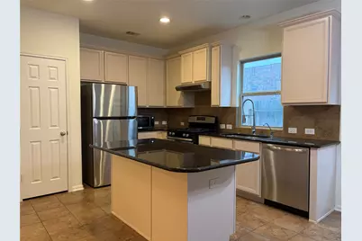 2619 Winding Creek Way, Conroe, TX 77385 - Photo 7