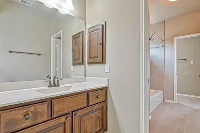 10406 Southern Hawker, Conroe, TX 77385 - Photo 37