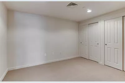 914 Main Street #1111, Houston, TX 77002 - Photo 9