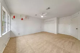 16326 Heatherdale Dr, Houston, TX 77059 - Photo 7