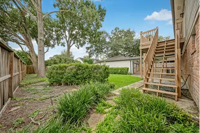 16326 Heatherdale Drive, Houston, TX 77059 - Photo 33
