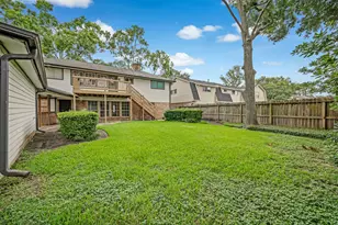16326 Heatherdale Dr, Houston, TX 77059 - Photo 35