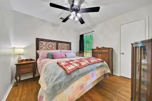 16389 Sun View Ln, Conroe, TX 77302 - Photo 15