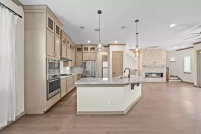 1506 Grayson Oaks Place, Houston, TX 77043 - Photo 7