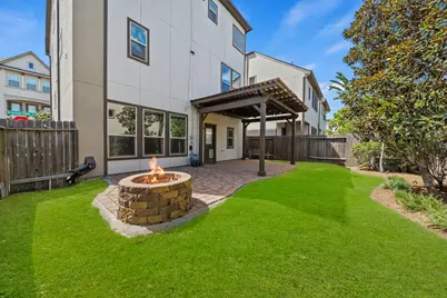 1506 Grayson Oaks Place, Houston, TX 77043 - Photo 27