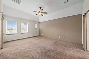 1506 Grayson Oaks Pl, Houston, TX 77043 - Photo 13