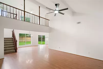 915 S Diamondhead Boulevard, Crosby, TX 77532 - Photo 5