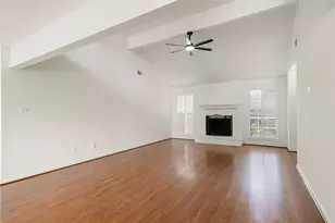 915 S Diamondhead Blvd, Crosby, TX 77532 - Photo 7