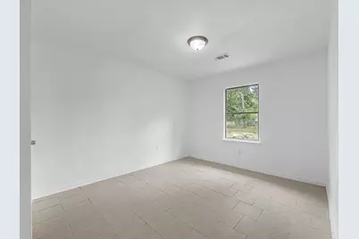 8161 Record Street, Houston, TX 77028 - Photo 9