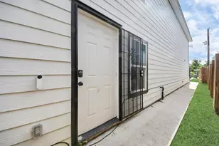 6609 Bacher St, Houston, TX 77028 - Photo 5