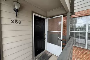256 Jefferson Pkwy, Fort Worth, TX 76107 - Photo 19
